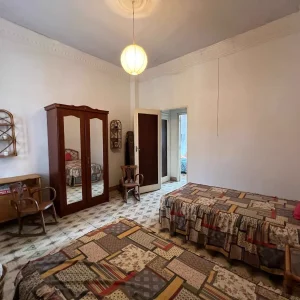 Gran casa de pueblo en Beniarjó